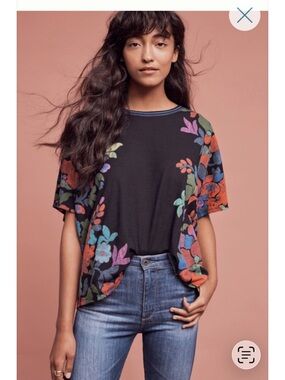 EUC Anthropologie AKEMI + KIN Black Floral Dolman sleeve top, XS/S